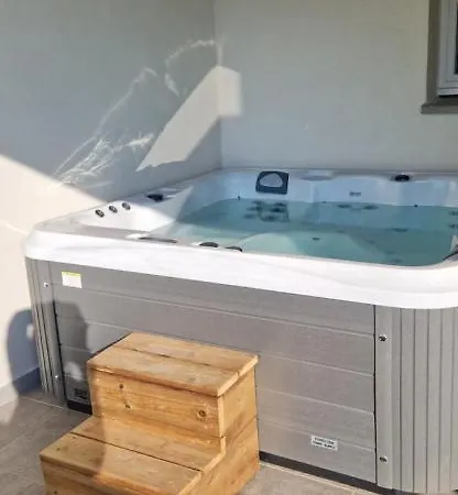 Lg Apartment