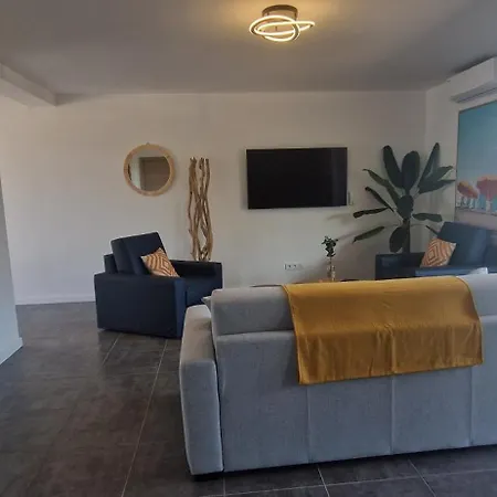 Apartment Lg Venzolasca